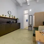 Tranquil 1 Bedroom In The Heart Of