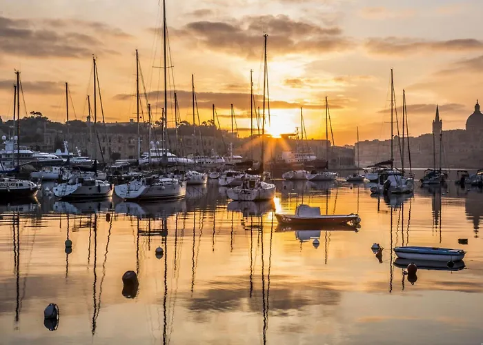 Tranquil 1 Bedroom In The Heart Of