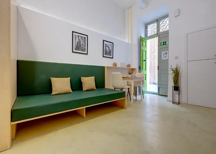 Tranquil 1 Bedroom In The Heart Of Lägenhet *