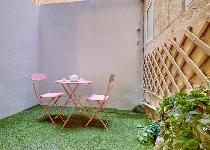 Tranquil 1 Bedroom In The Heart Of Lägenhet *